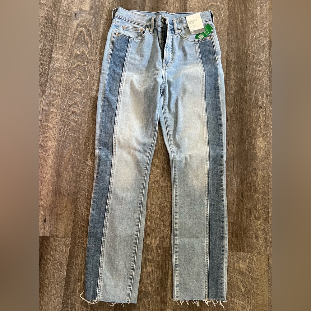 NWT Gap Vintage Slim Two-Tone Jeans